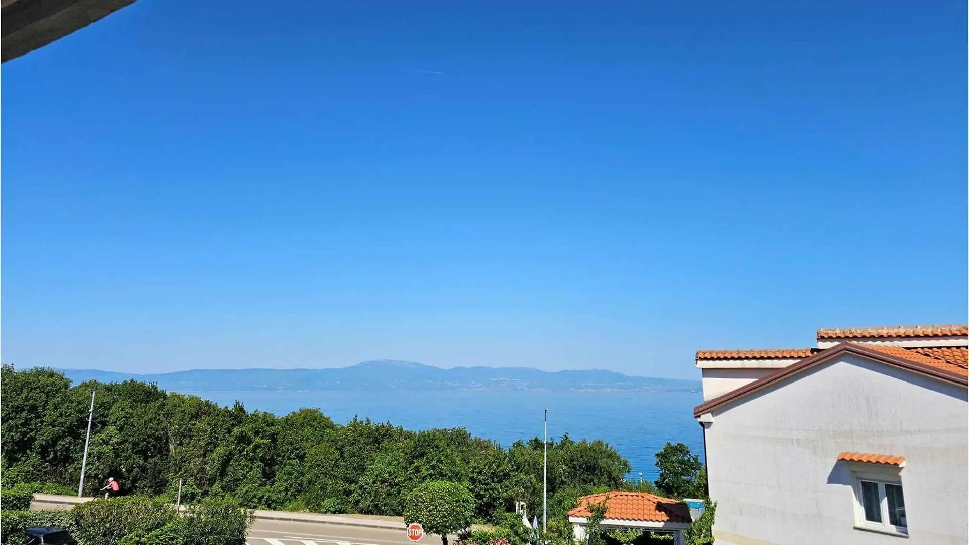 Apartment In Njivice/Insel Krk 13239