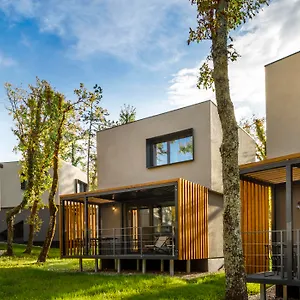 Villa Aminess Younique Gaia, Njivice